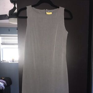Gap dress. Gray. Knee length. Size 0. Barely used